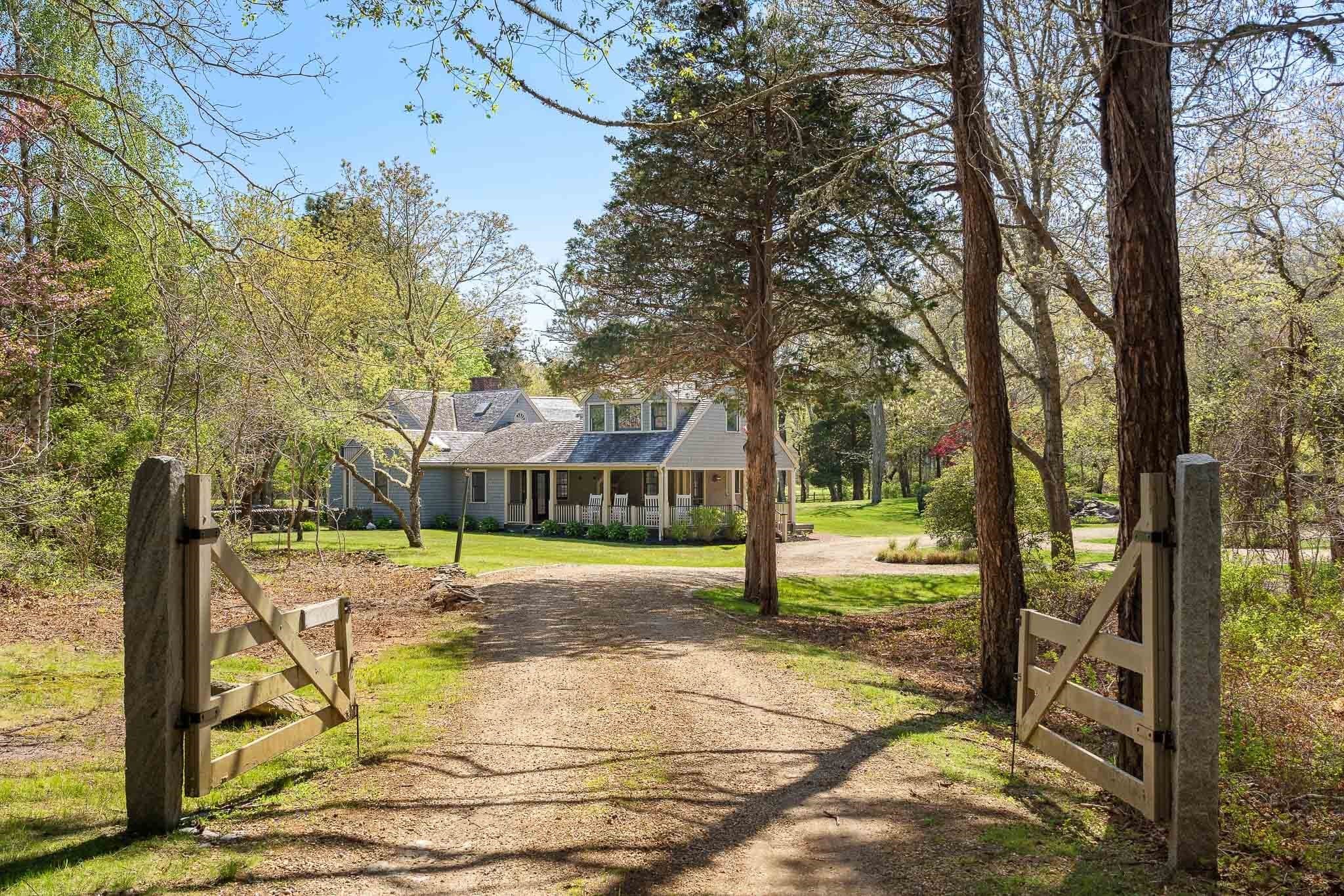 Single Family Residence at 15 Tamarack Lane, Oak Bluffs MA 02557, photo 2 of 42