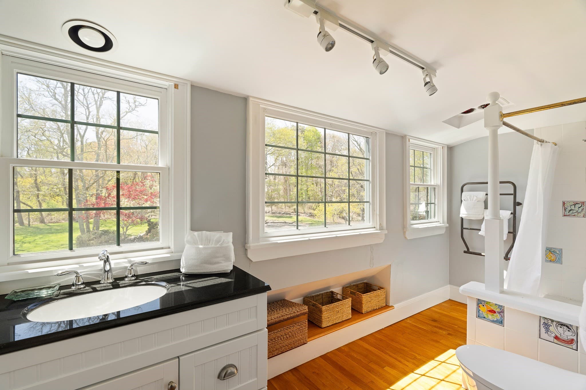 Single Family Residence at 15 Tamarack Lane, Oak Bluffs MA 02557, photo 20 of 42