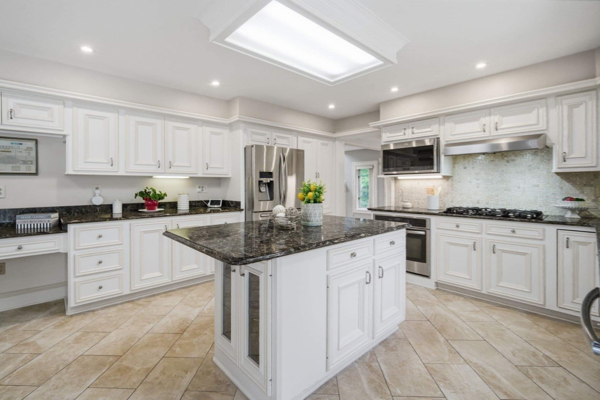 Single Family Residence at 27 Lady Slipper Cir, Westfield MA 01085, photo 2 of 42