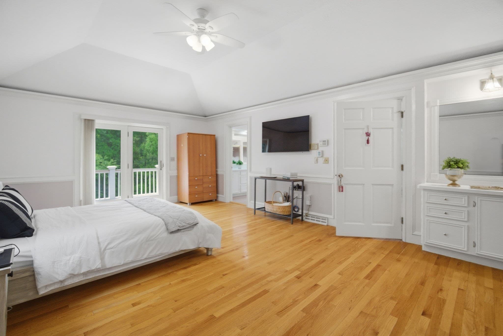 Single Family Residence at 27 Lady Slipper Cir, Westfield MA 01085, photo 31 of 42