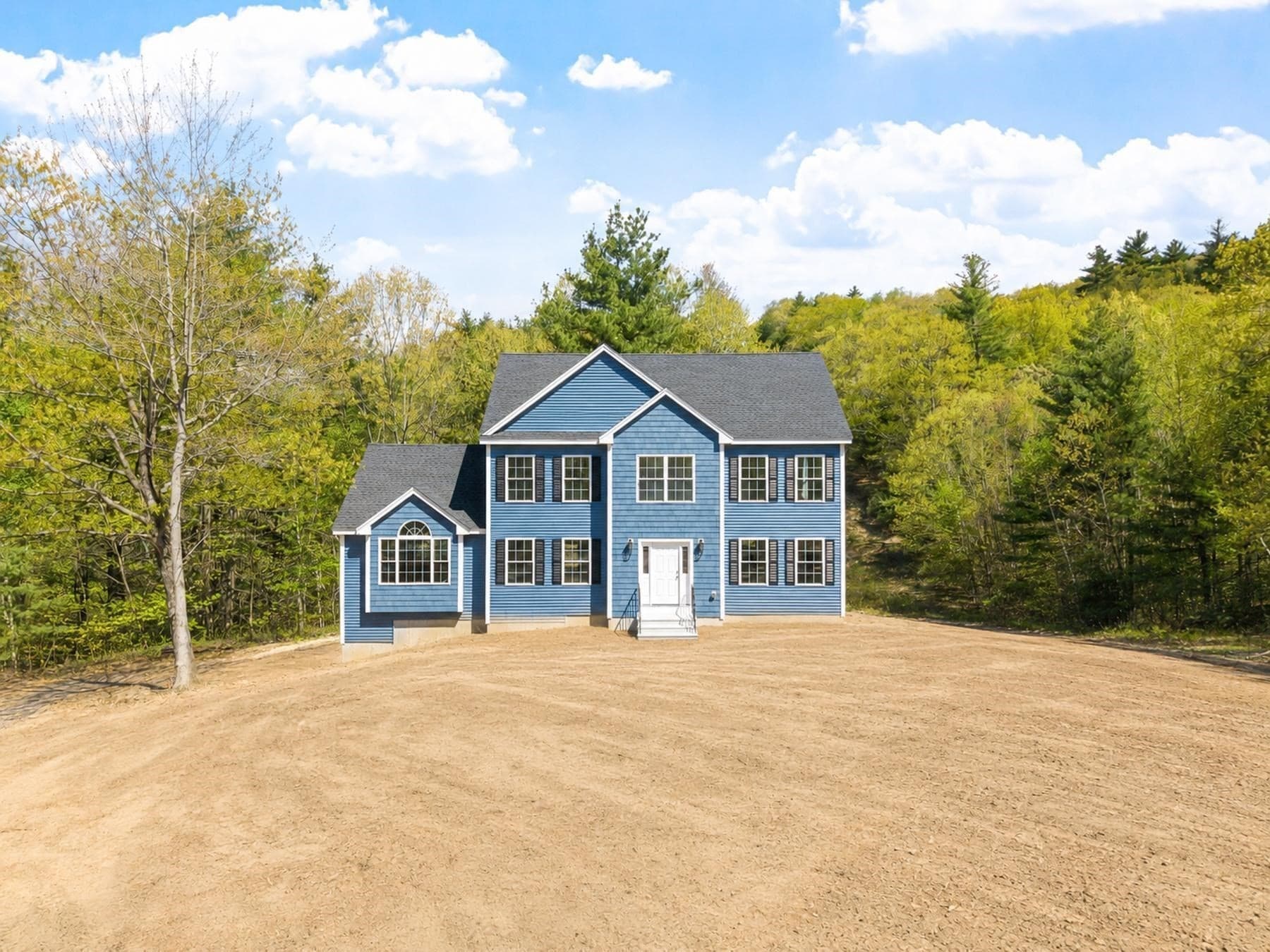 22 Benoit Road, Pelham NH 03076