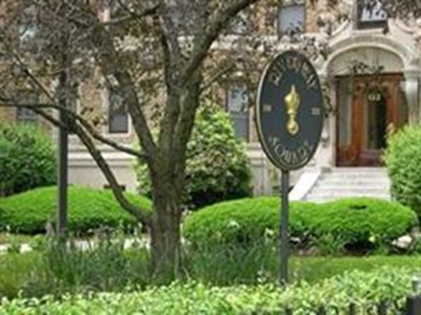 116 Riverway # 5, Boston MA 02215
