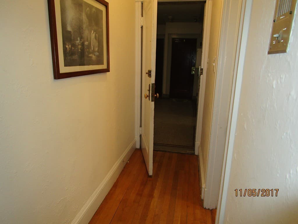 Condominium at 116 Riverway # 5, Boston MA 02215, photo 8 of 36