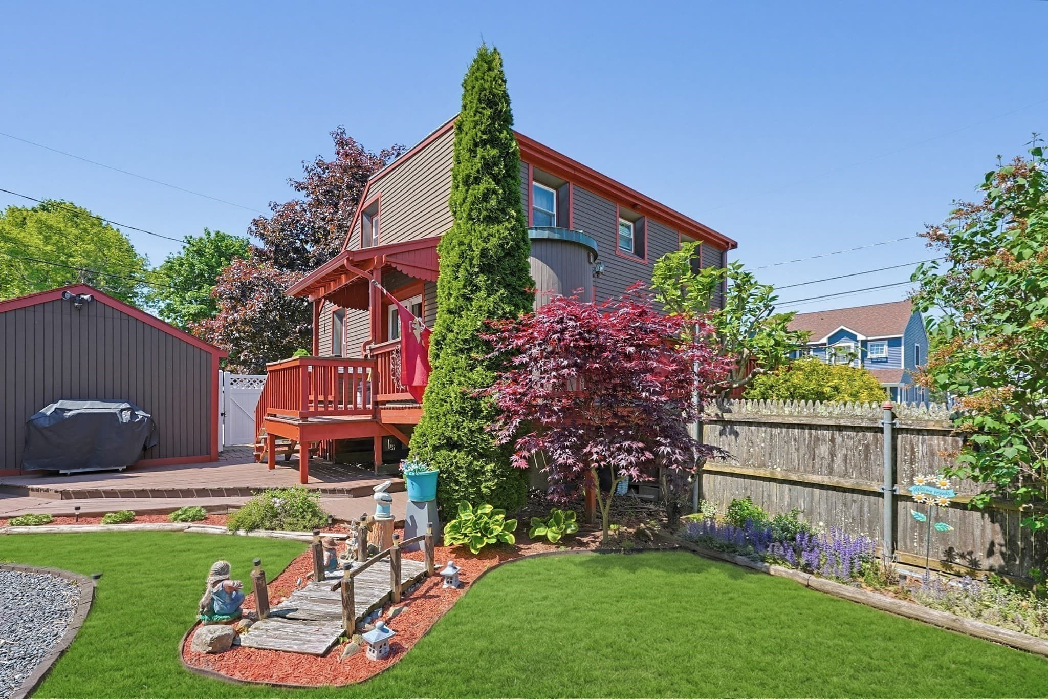 Single Family Residence at 160 Sherman Road, Somerset MA 02726, photo 13 of 34