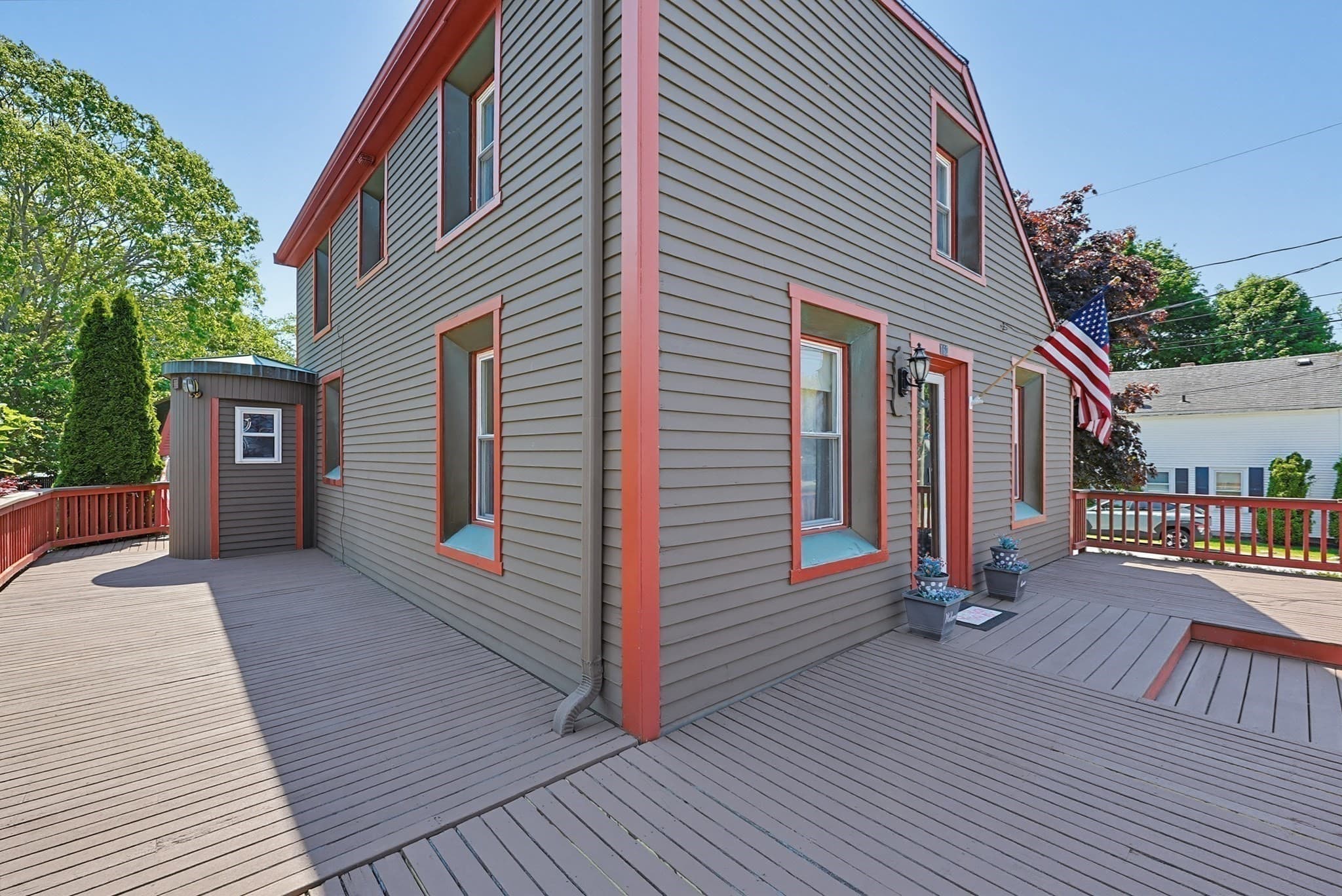 Single Family Residence at 160 Sherman Road, Somerset MA 02726, photo 5 of 34