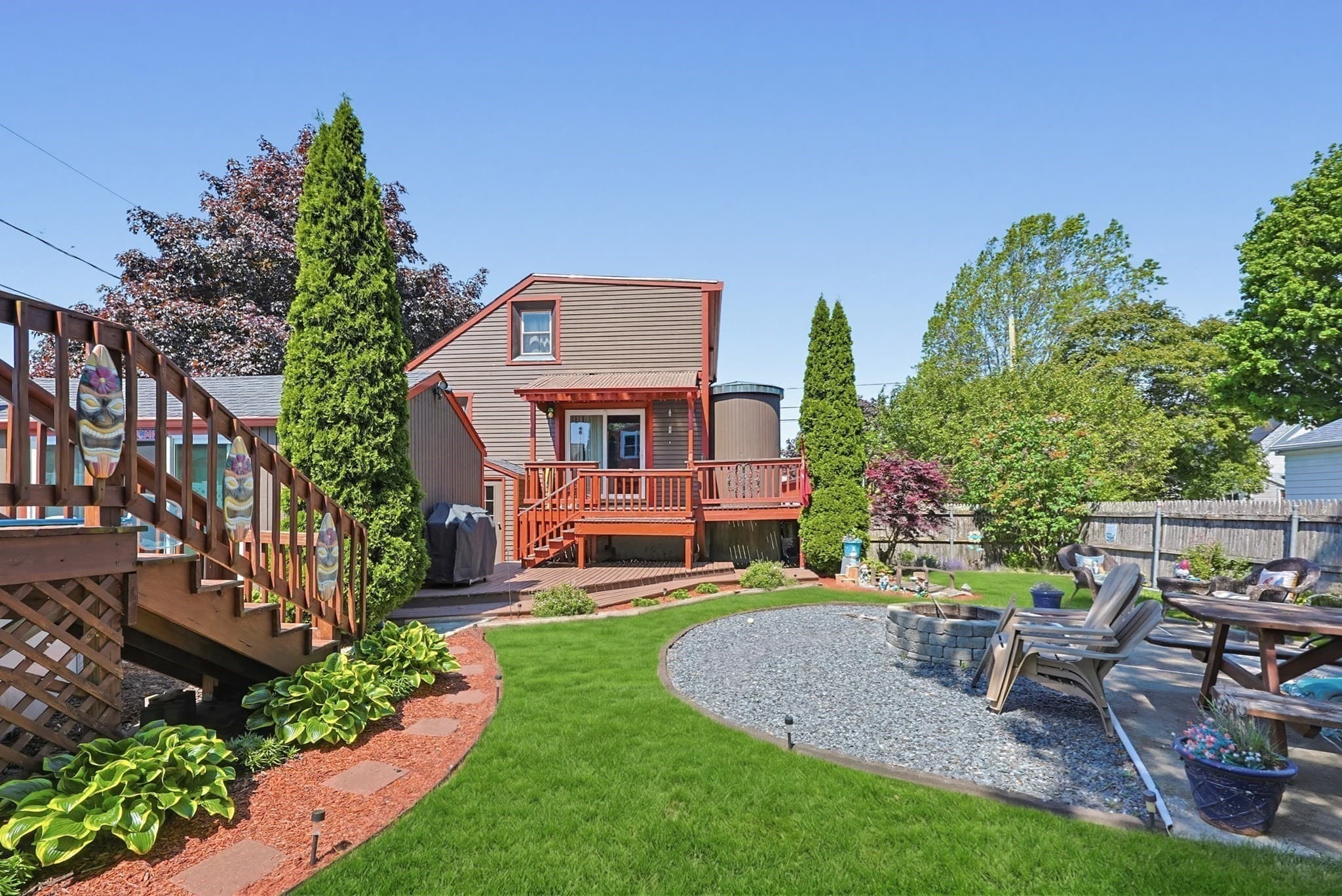 Single Family Residence at 160 Sherman Road, Somerset MA 02726, photo 10 of 34