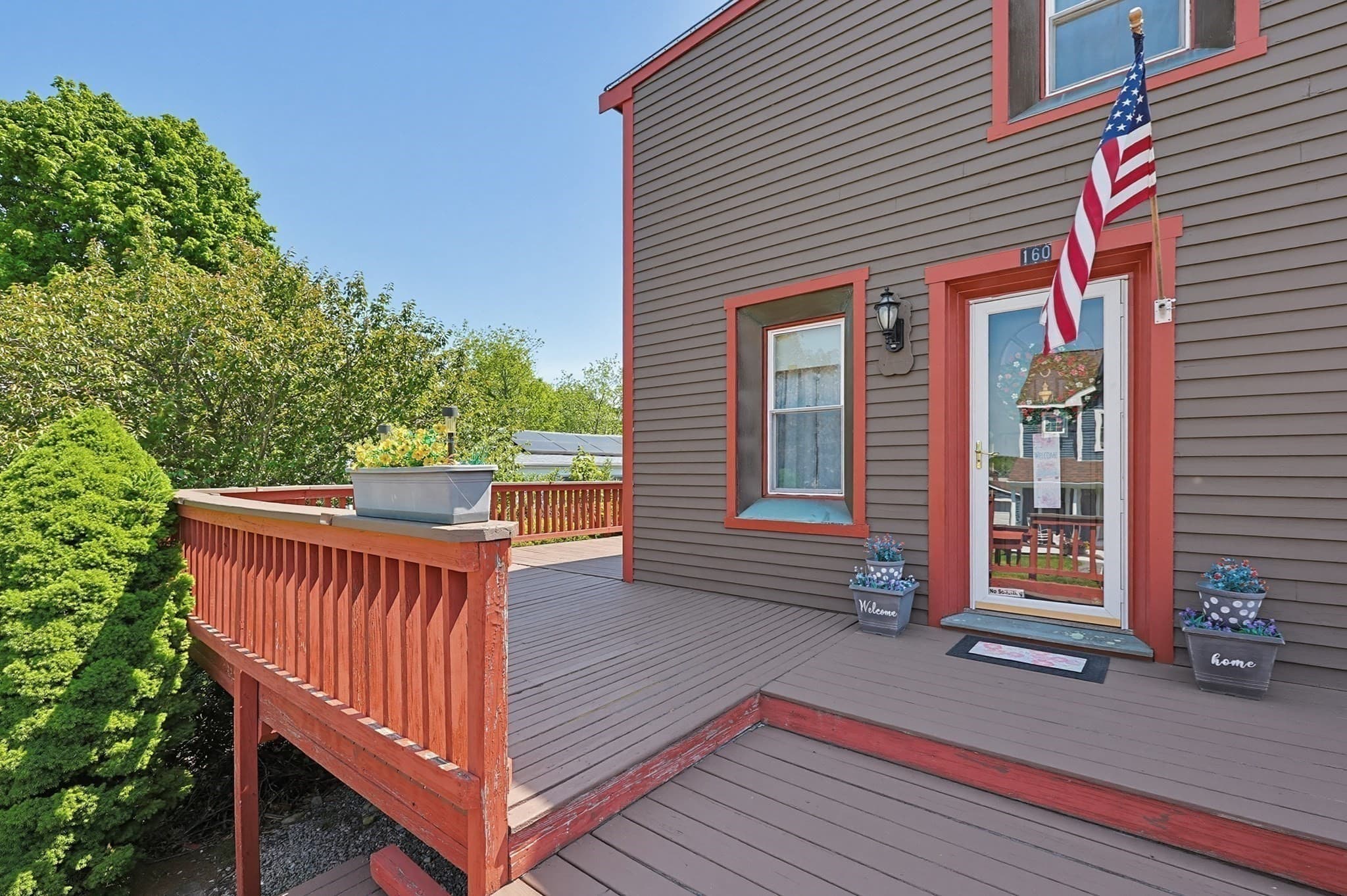 Single Family Residence at 160 Sherman Road, Somerset MA 02726, photo 4 of 34