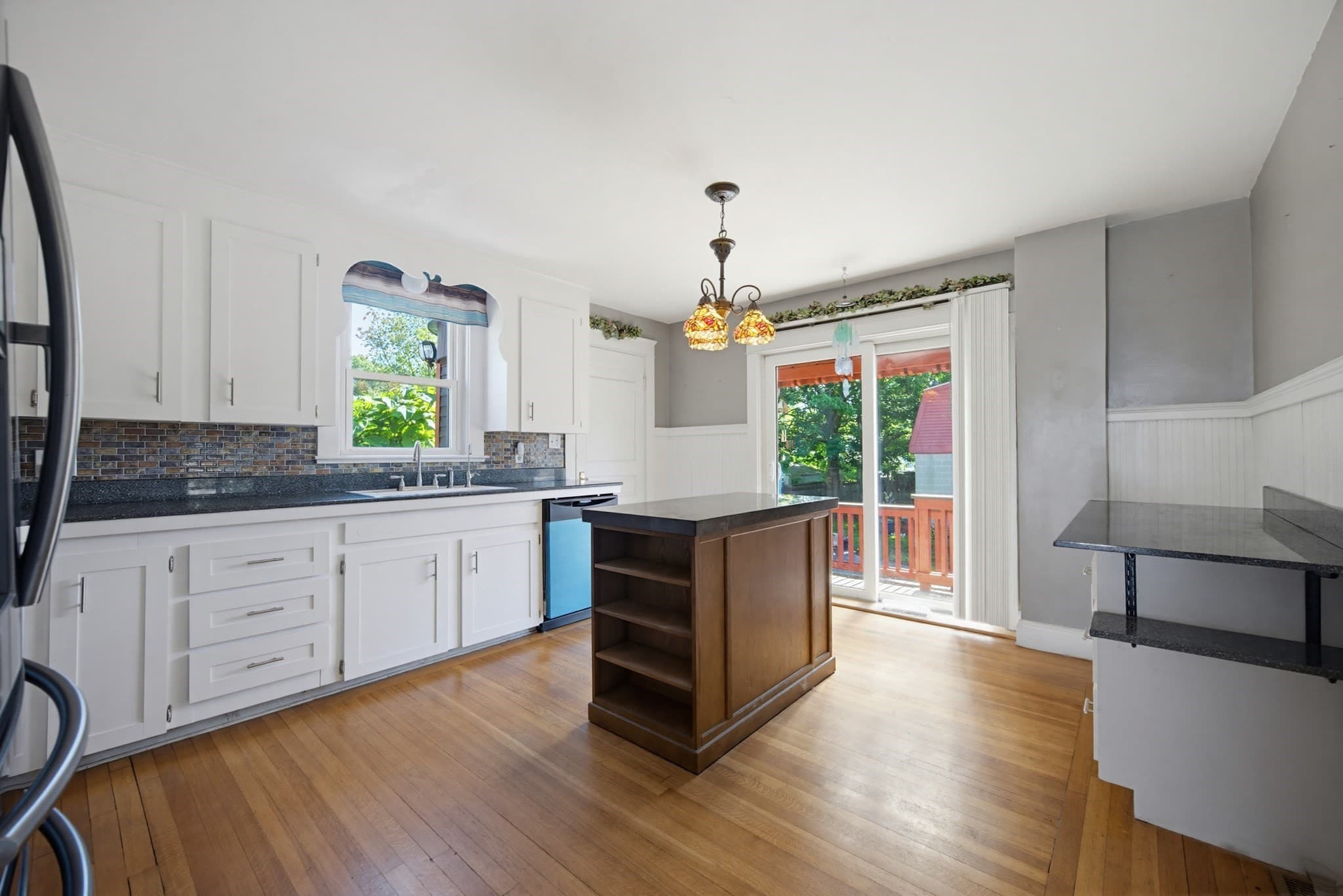 Single Family Residence at 160 Sherman Road, Somerset MA 02726, photo 21 of 34