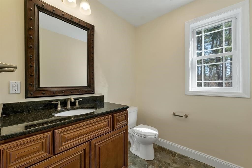 142 Worcester Road, Hollis NH 03049 photo 9