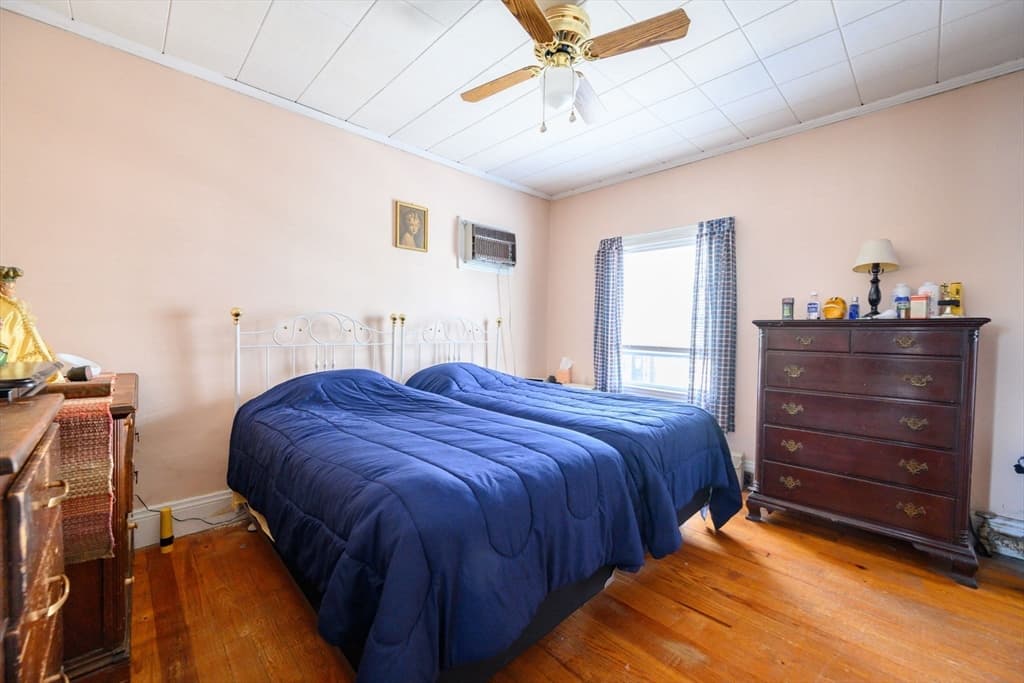 Single Family Residence at 463 E 6th St, Boston MA 02127, Boston, photo 13 of 24
