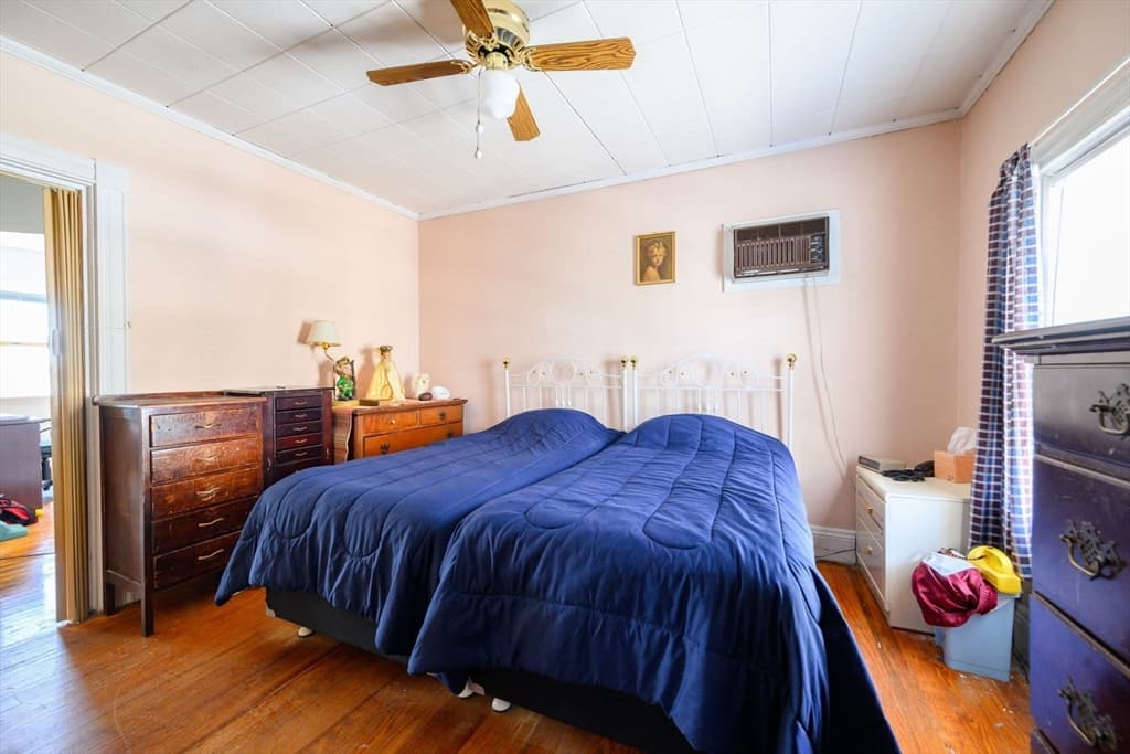 Single Family Residence at 463 E 6th St, Boston MA 02127, Boston, photo 14 of 24