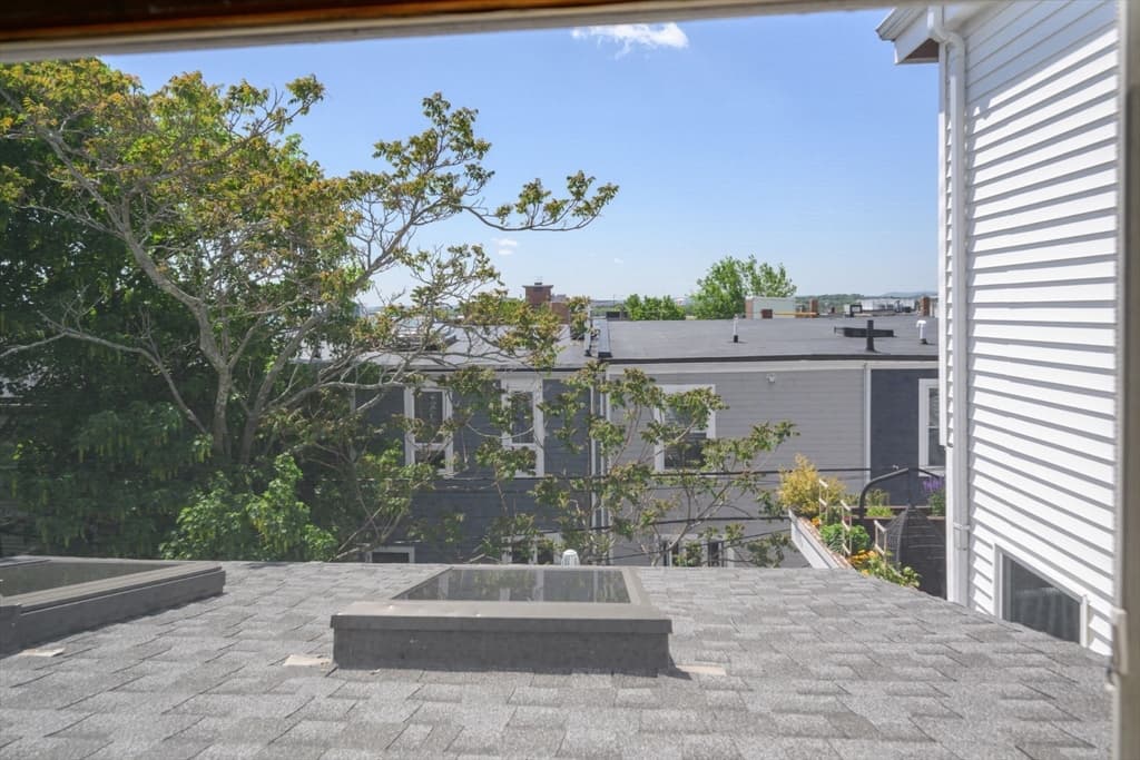 Single Family Residence at 463 E 6th St, Boston MA 02127, Boston, photo 18 of 24