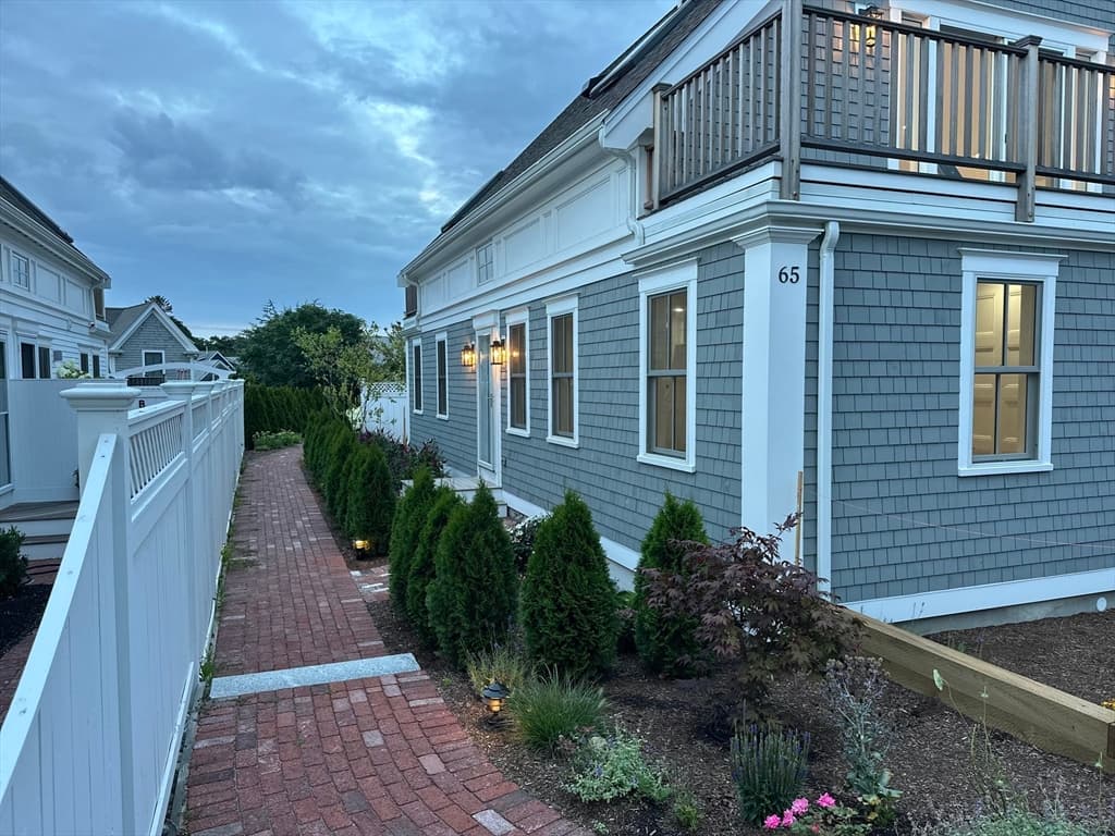 65 Franklin Street, Provincetown MA 02657 photo 4