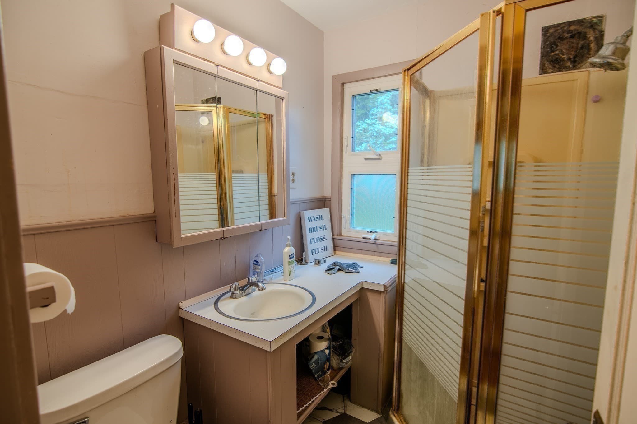 Single Family Residence at 919 Chase Rd, Lunenburg MA 01462, photo 12 of 18
