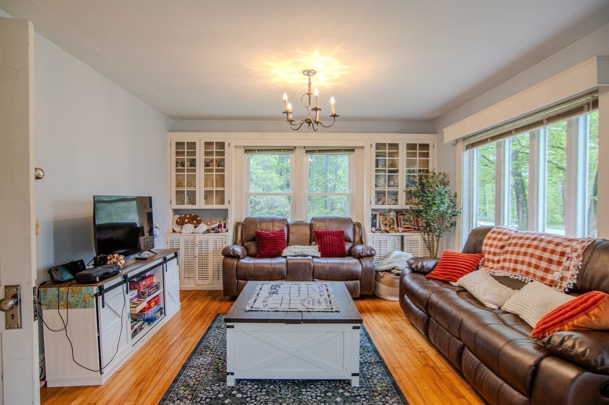 Single Family Residence at 919 Chase Rd, Lunenburg MA 01462, photo 14 of 18
