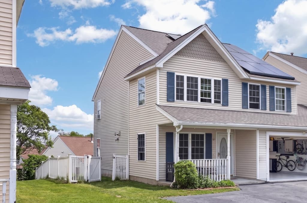 Single Family Residence at 18 Frongillo Farm Rd, Worcester MA 01604, photo 2 of 24