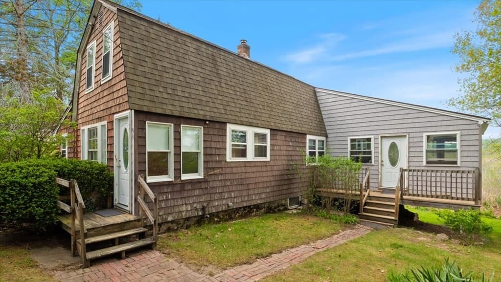 Single Family Residence at 99 Harris, Methuen MA 01844, Methuen, photo 2 of 33