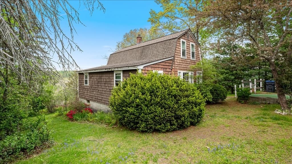 Single Family Residence at 99 Harris, Methuen MA 01844, Methuen, photo 3 of 33