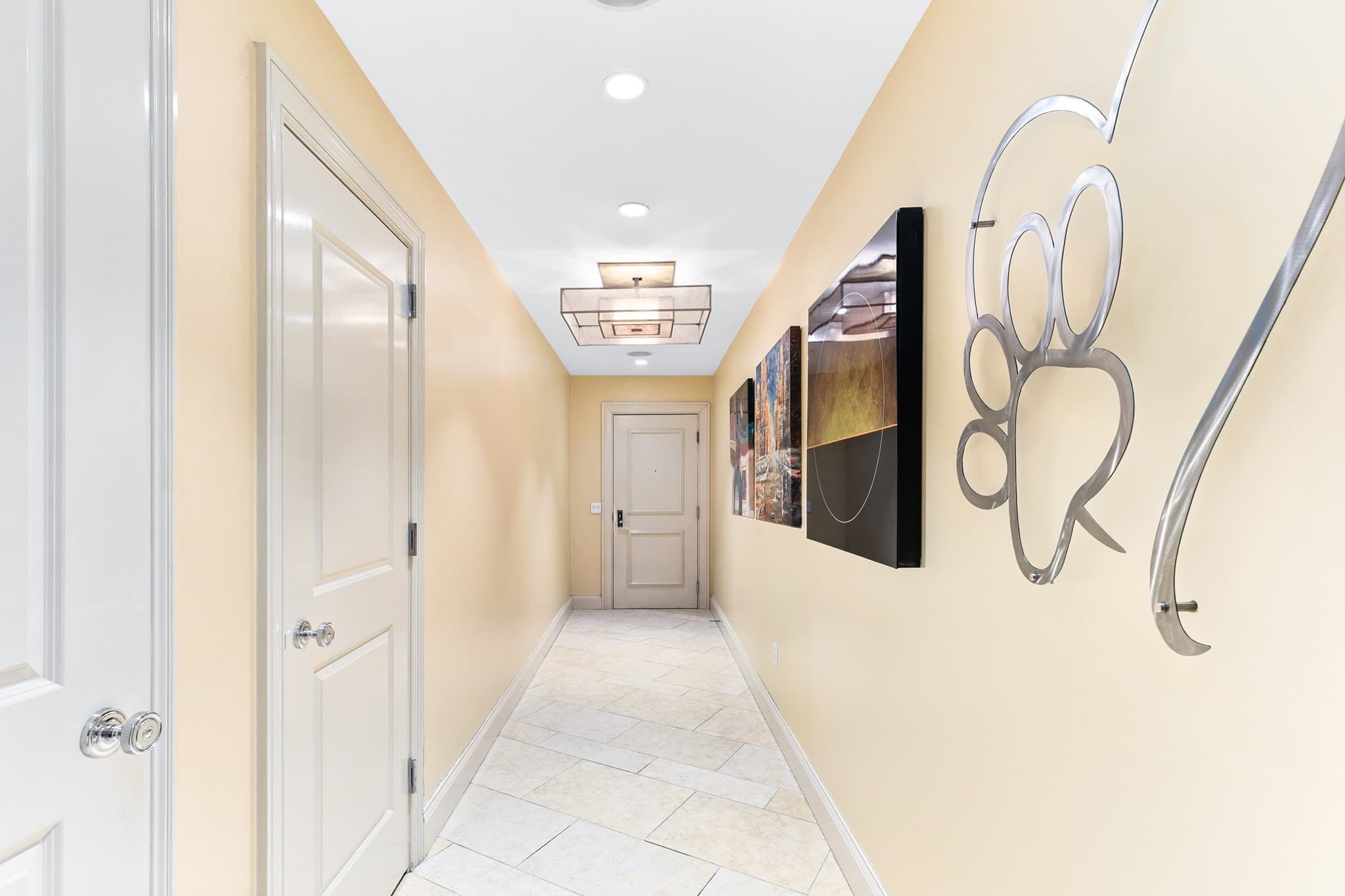 Condominium at 100 Belvidere St # 4C, Boston MA 02116, photo 3 of 13