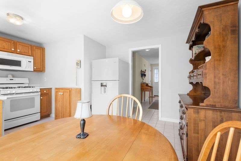 Single Family Residence at 38 Country Side Road # 38, Bellingham MA 02019, photo 13 of 24