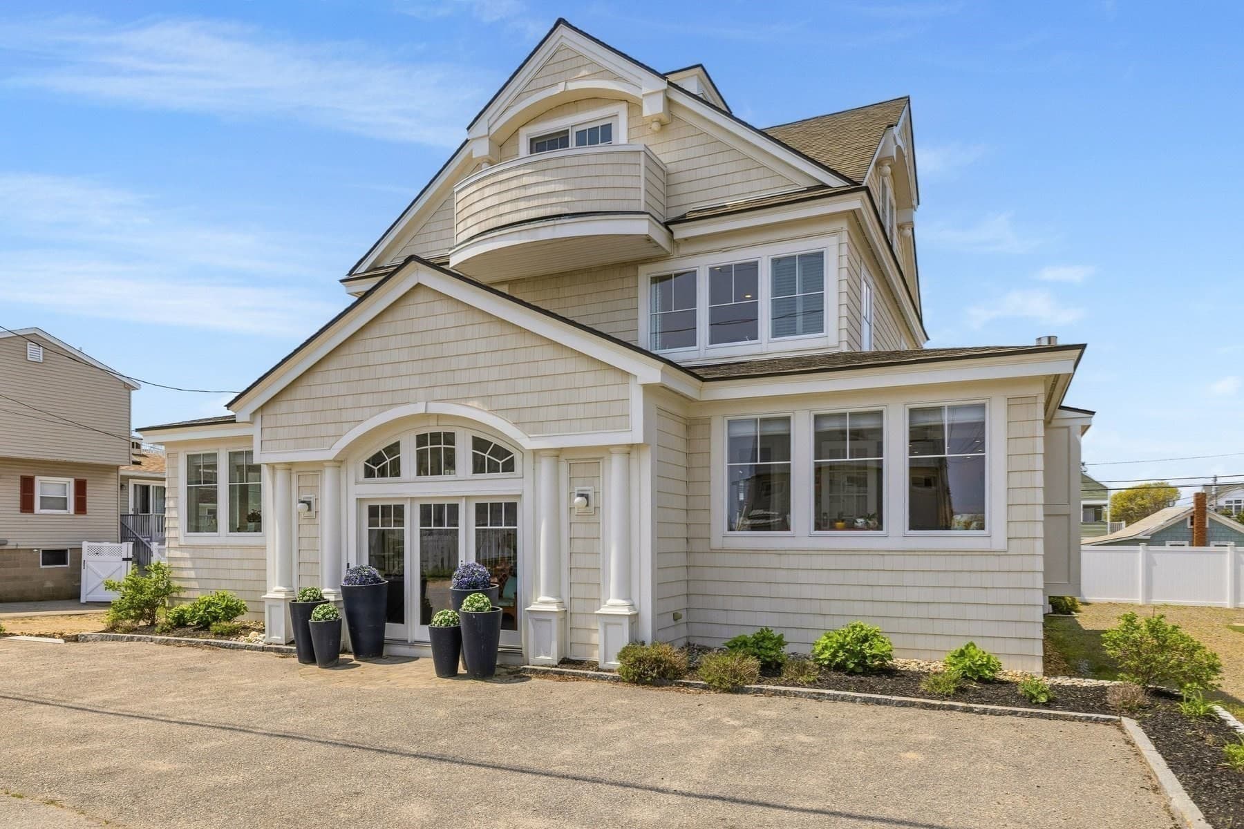 Single Family Residence at 12 Commonwealth Ave, Salisbury MA 01952, Salisbury, photo 5 of 42