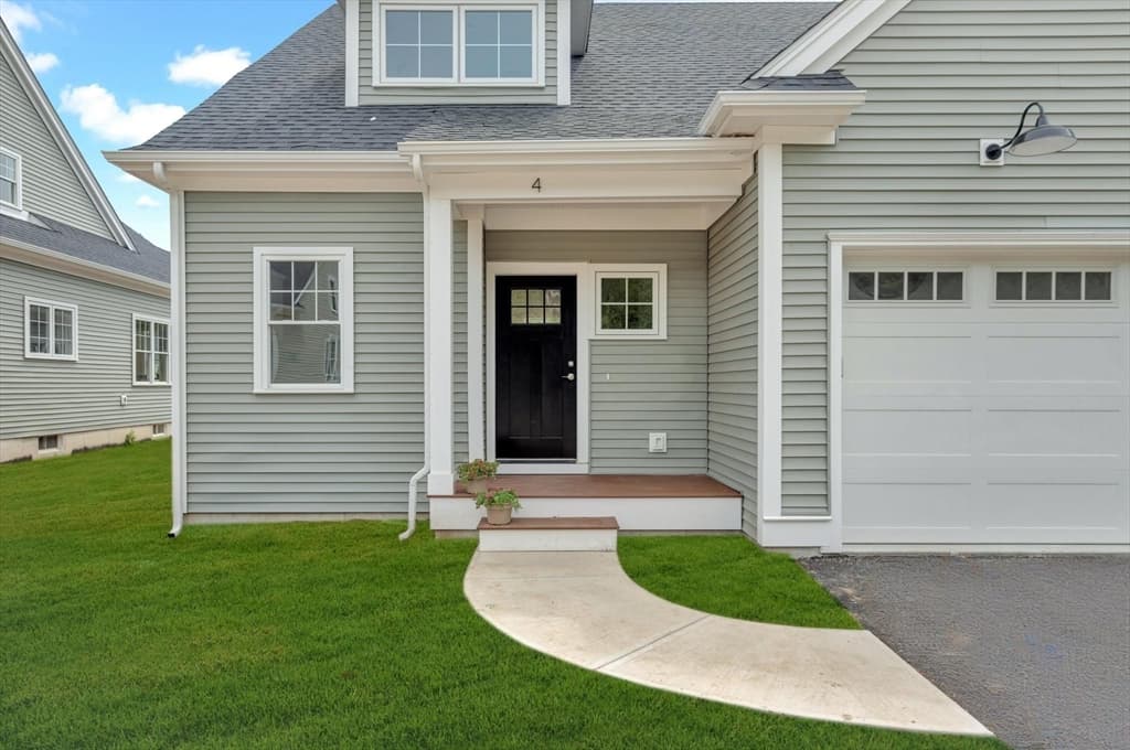 4 Weber Farm Road # 4, Wrentham MA 02093