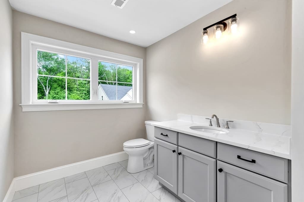 4 Weber Farm Road # 4, Wrentham MA 02093 photo 39