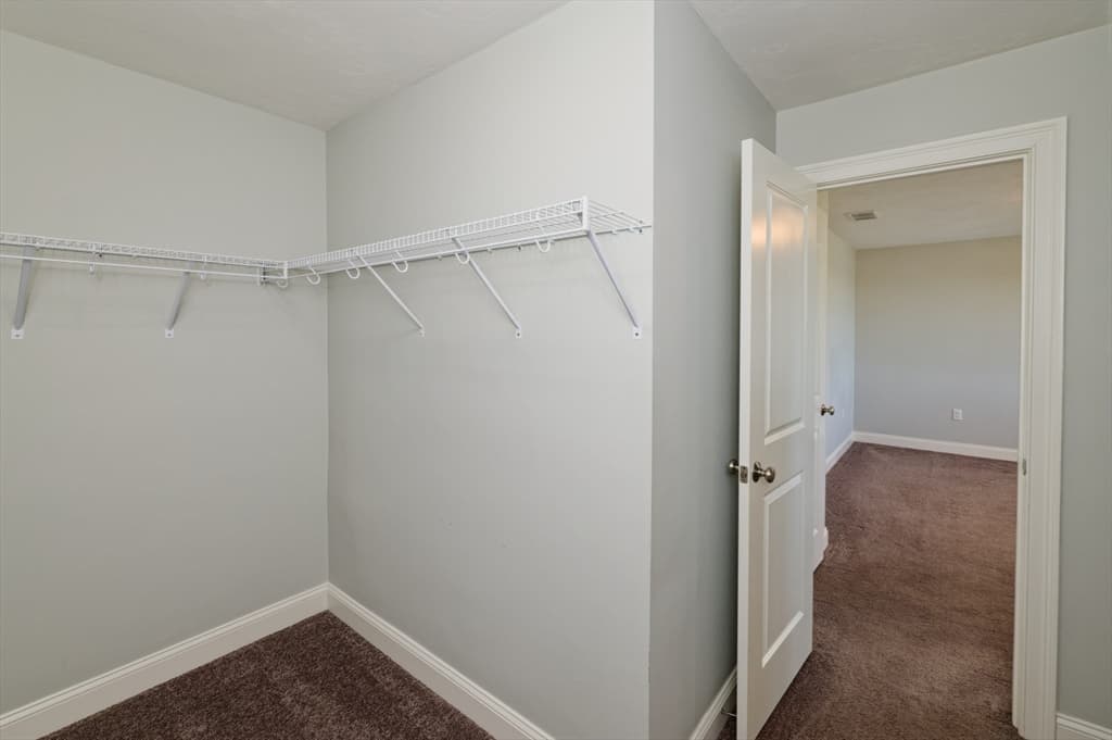 1204 Hazelwood Way # 1204, Clinton MA 01510 photo 19