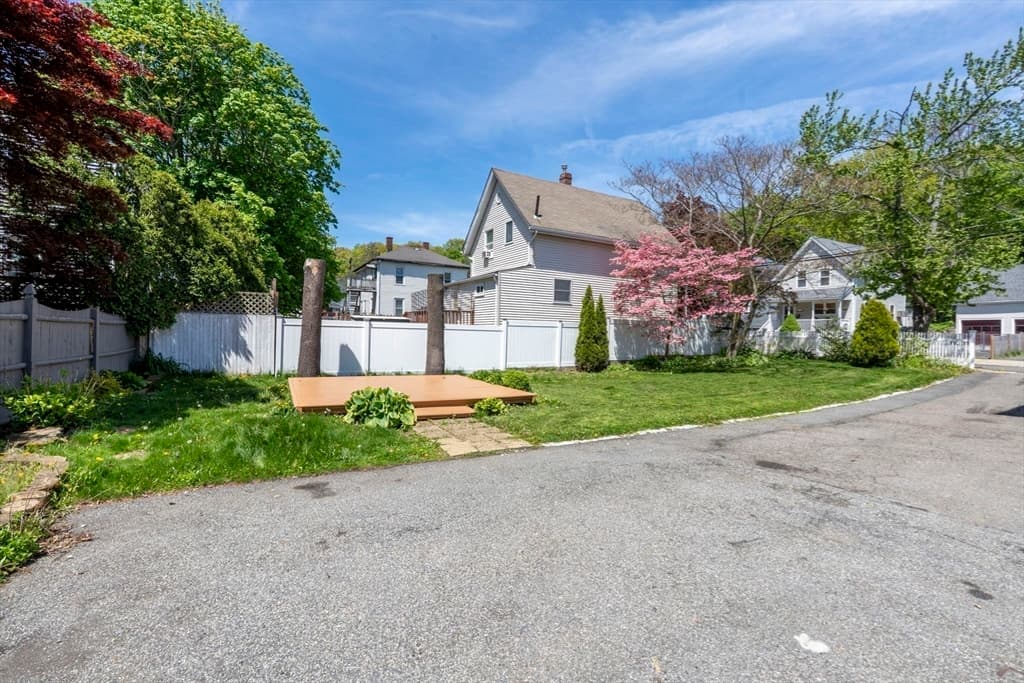 Single Family Residence at 29 Bowman St, Malden MA 02148, photo 32 of 35
