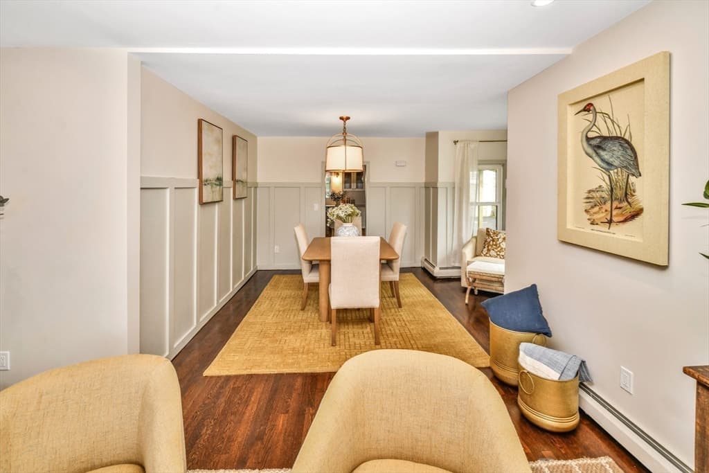 Single Family Residence at 619 N Main St, Mansfield MA 02048, photo 10 of 37