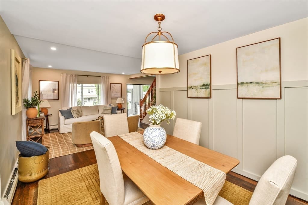 Single Family Residence at 619 N Main St, Mansfield MA 02048, photo 11 of 37