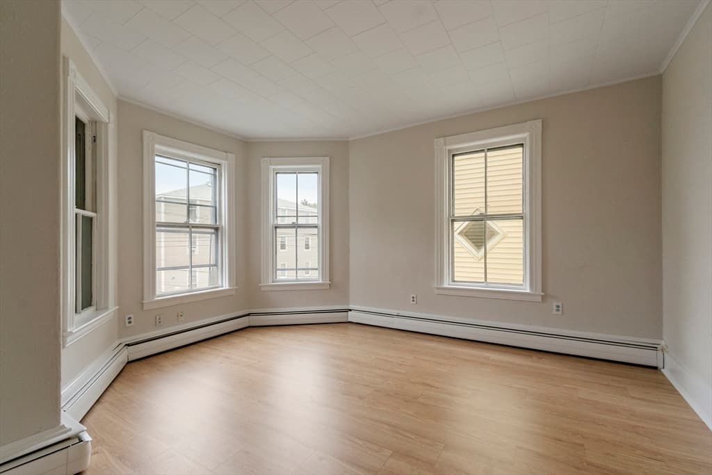 125 Cross St, Southbridge MA 01550 photo 12