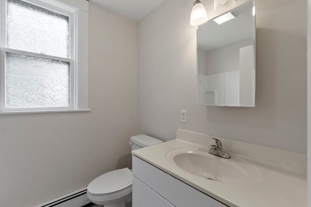125 Cross St, Southbridge MA 01550 photo 19