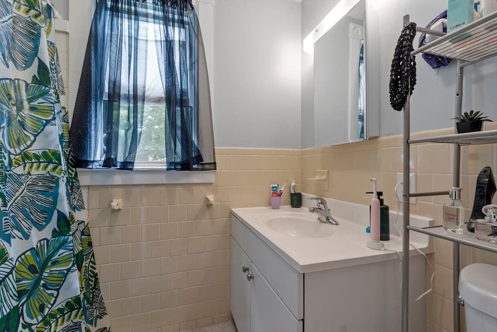 125 Cross St, Southbridge MA 01550 photo 29