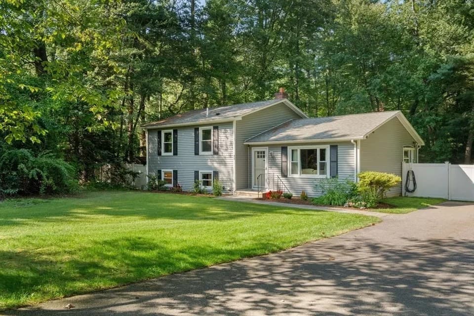 Single Family Residence at 75 Westview Street, Lexington MA 02421, photo 23 of 34