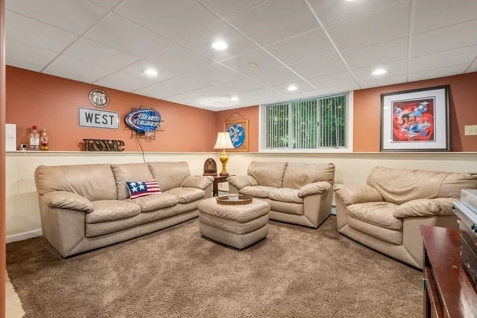 Single Family Residence at 75 Westview Street, Lexington MA 02421, photo 11 of 34