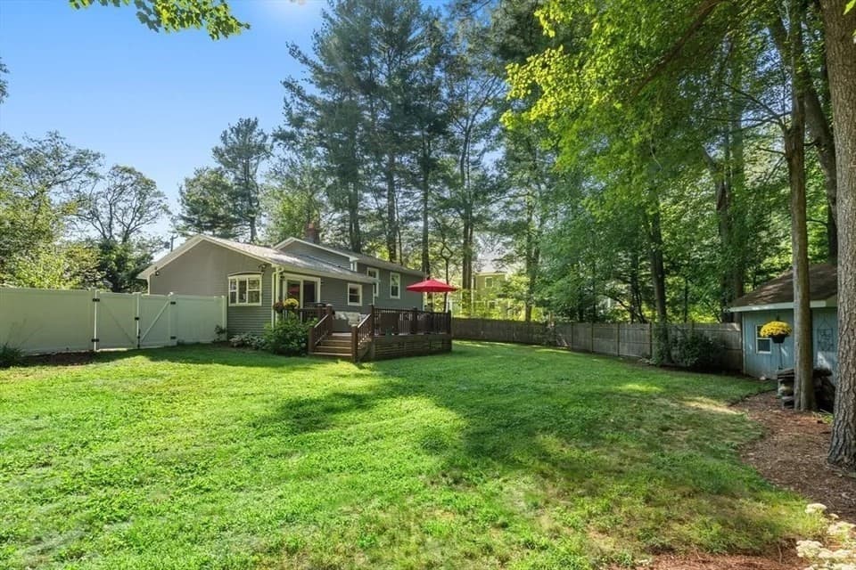 Single Family Residence at 75 Westview Street, Lexington MA 02421, photo 4 of 34