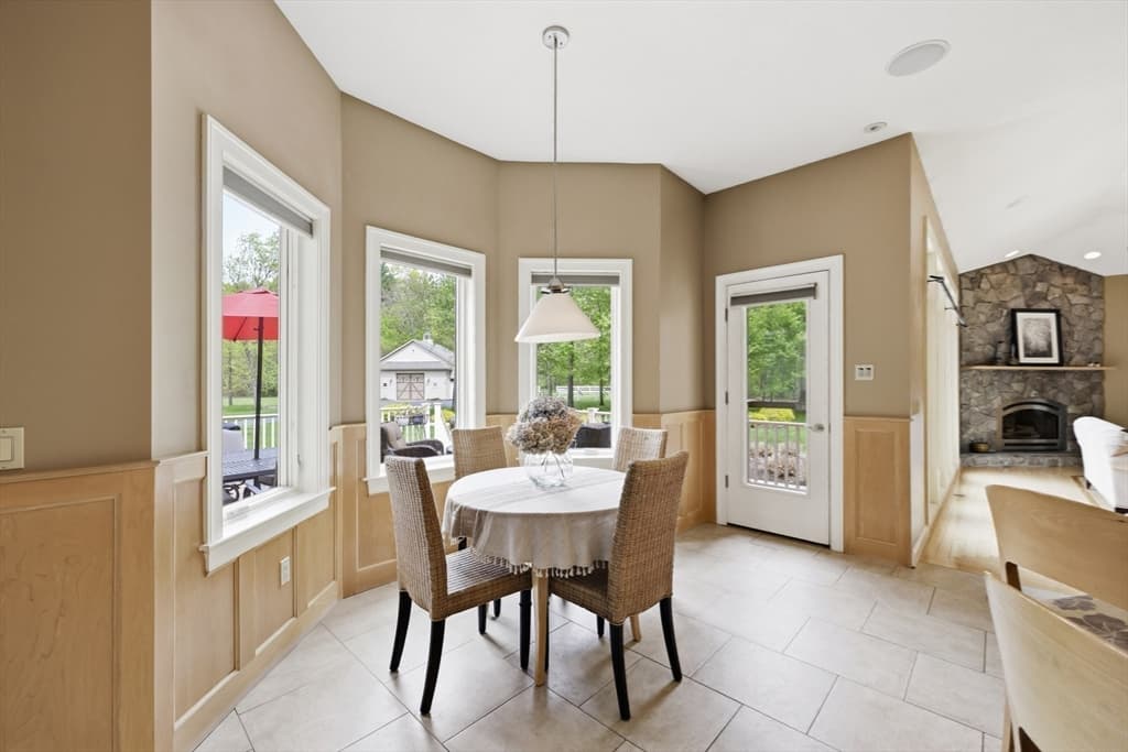 Single Family Residence at 33 Labrie Lane, Holyoke MA 01040, Holyoke, photo 19 of 42