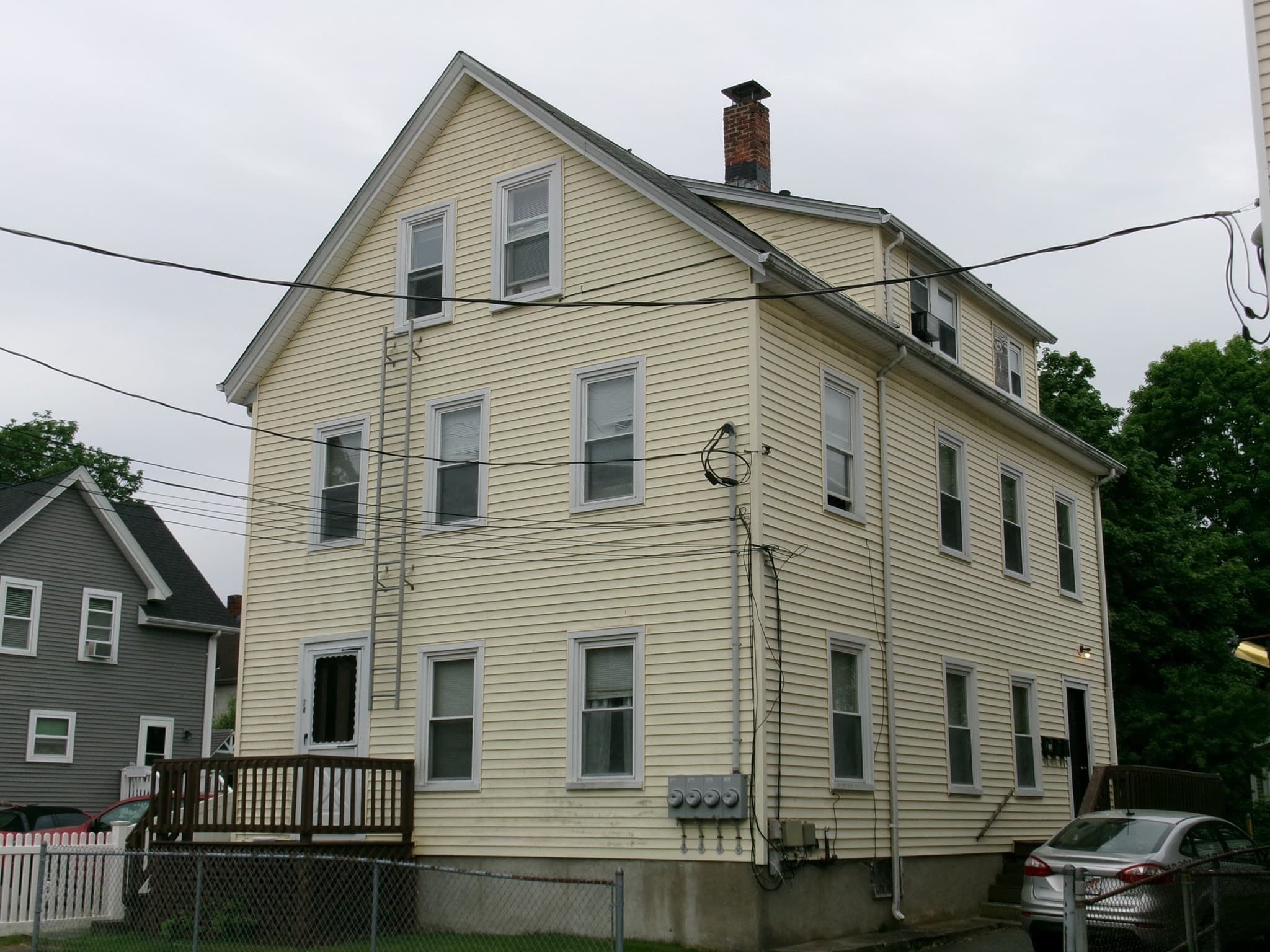 3 Family - 3 Units Up/Down at 34 Adams Street, Taunton MA 02780, photo 2 of 4