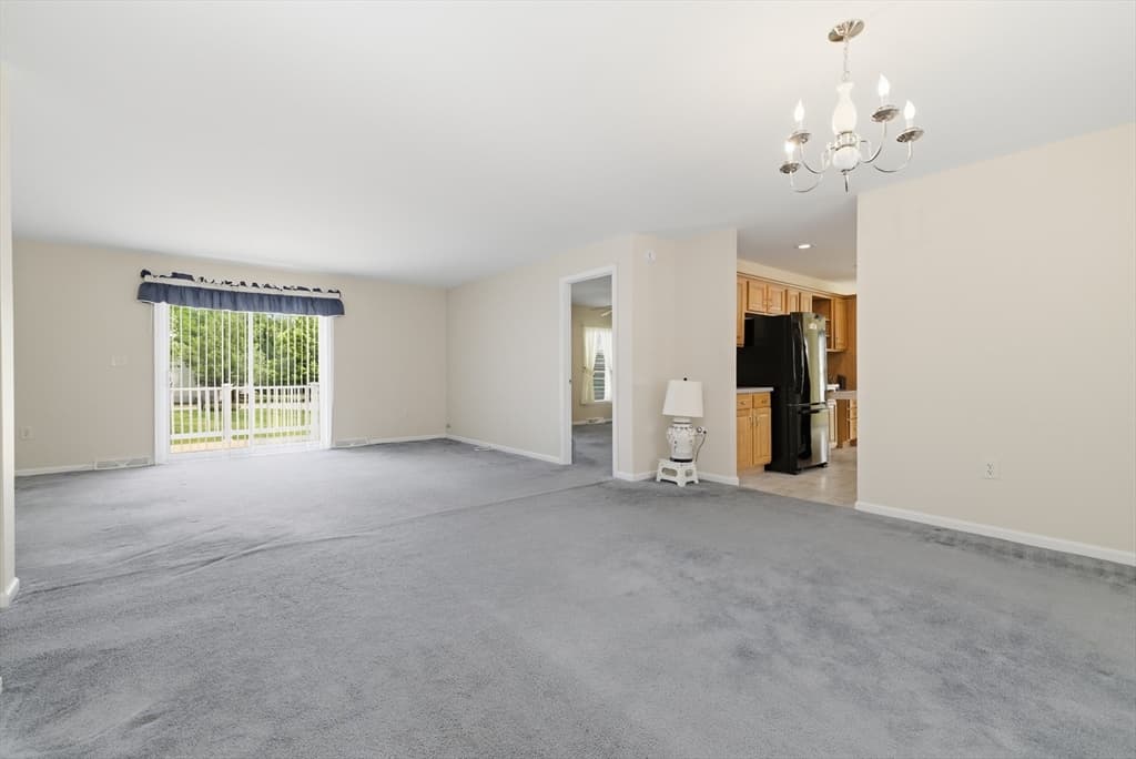 Single Family Residence at 4 Fairway Drive, Brockton MA 02301, photo 7 of 28