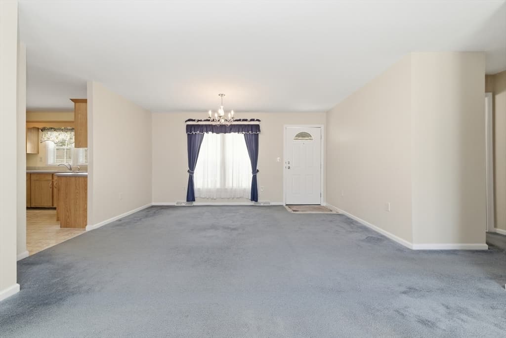 Single Family Residence at 4 Fairway Drive, Brockton MA 02301, photo 9 of 28