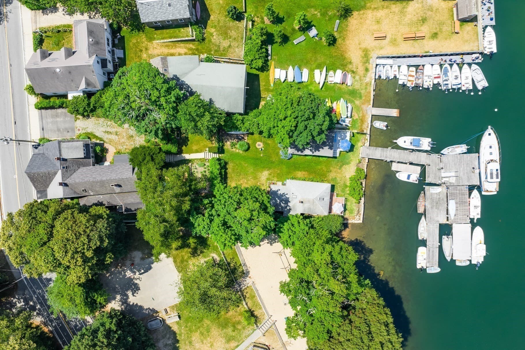 Single Family Residence at 14 School St, Falmouth MA 02543, Falmouth, photo 12 of 42