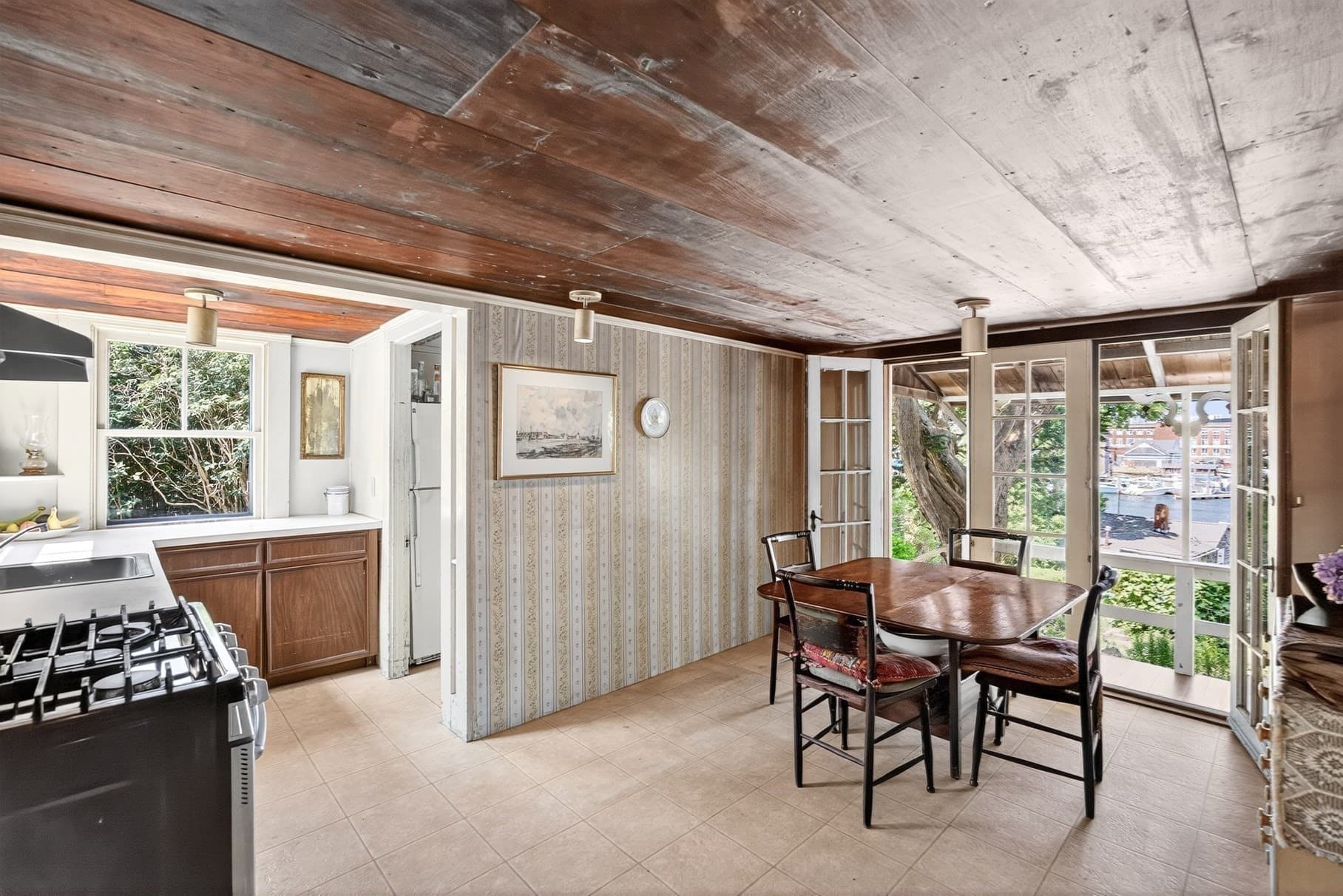 Single Family Residence at 14 School St, Falmouth MA 02543, Falmouth, photo 21 of 42