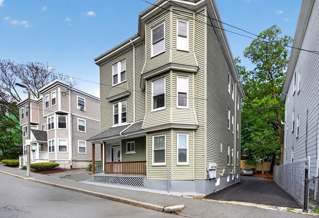 12 Schiller St, Boston MA 02130 photo 2
