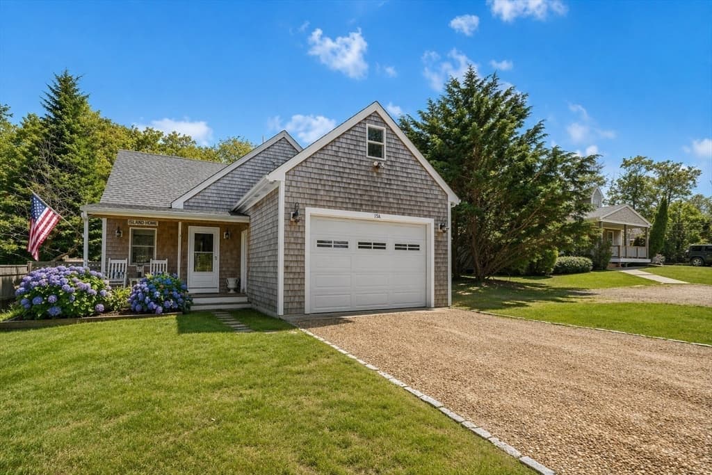 15 Twenty First St N, Edgartown MA 02539 photo 3