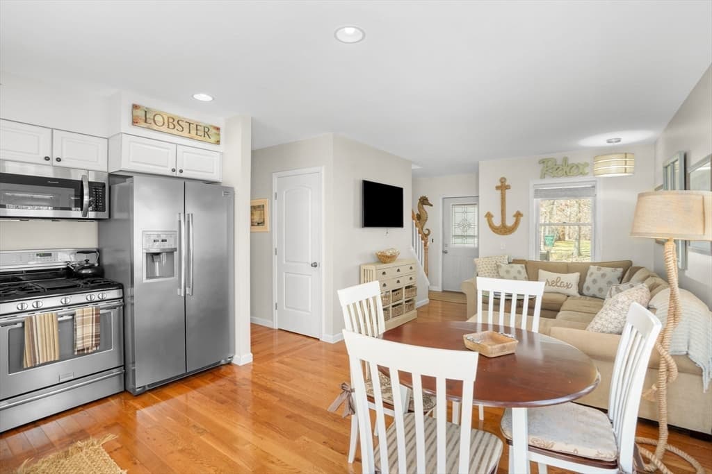 15 Twenty First St N, Edgartown MA 02539 photo 33