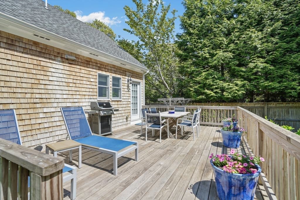 15 Twenty First St N, Edgartown MA 02539 photo 41