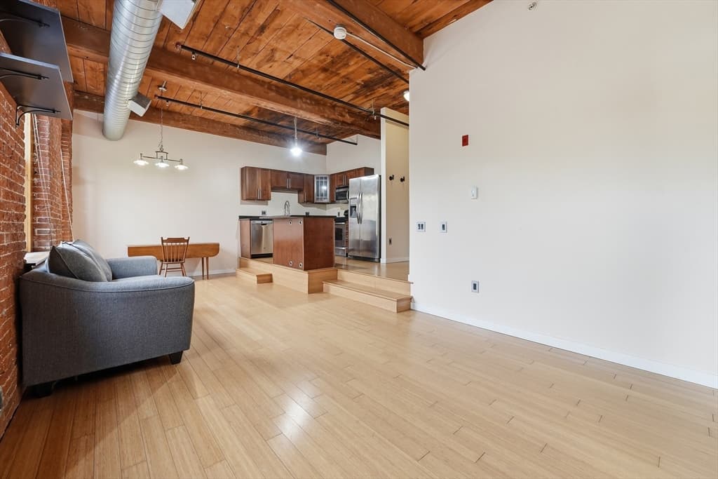 1511 Main St # C405, Worcester MA 01603 photo 6