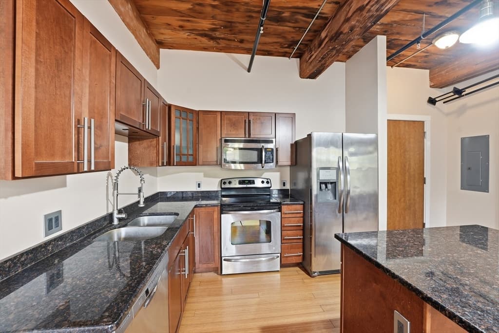 1511 Main St # C405, Worcester MA 01603 photo 9
