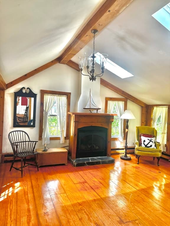 Single Family Residence at 1015 Hortonville Rd, Swansea MA 02777, photo 5 of 28